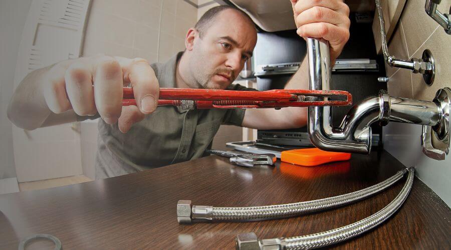 Expert burst pipe repair services in Dawes, WV